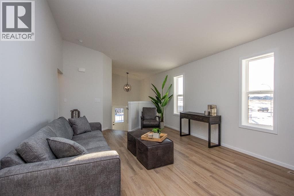 5 Beacon Hill Drive — photo 5