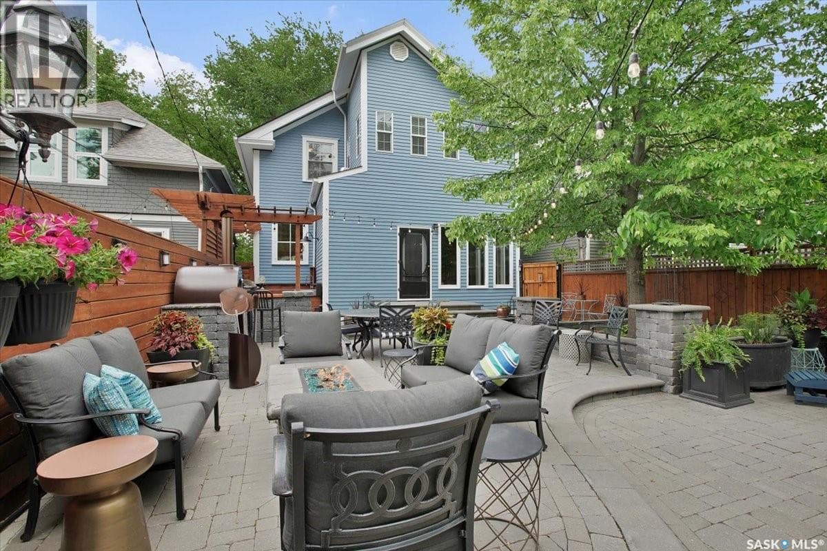 823 Temperance STREET — photo 3