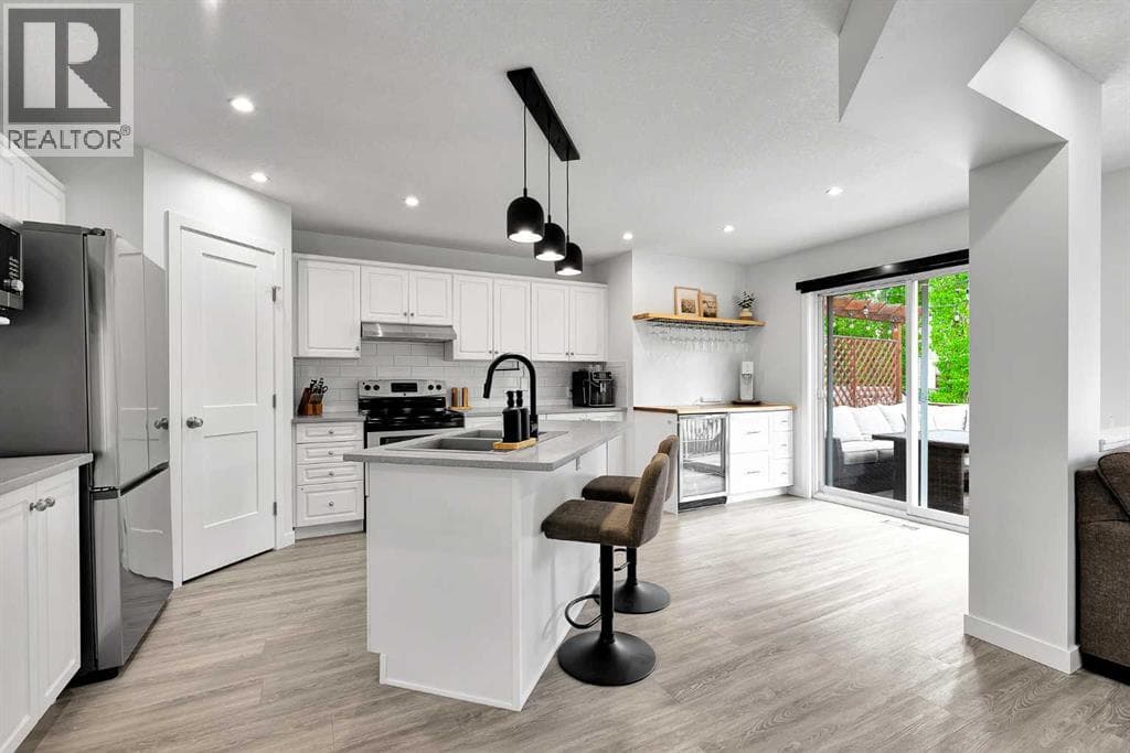 272 Douglas Glen Boulevard SE — photo 4