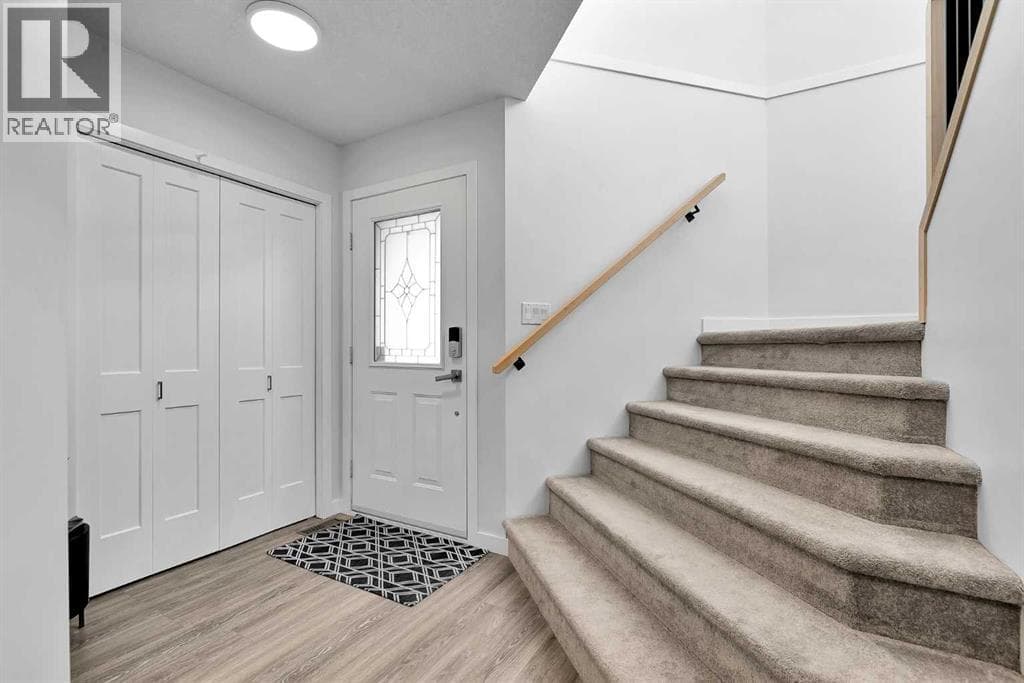 272 Douglas Glen Boulevard SE — photo 2