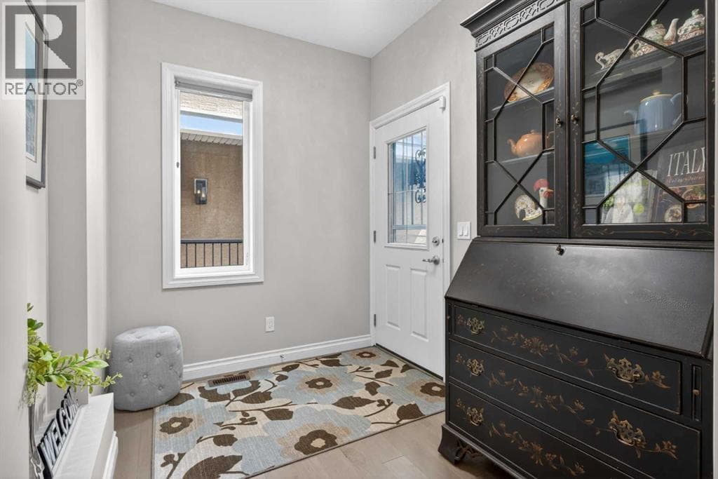 73 Rockyvale Green NW — photo 5