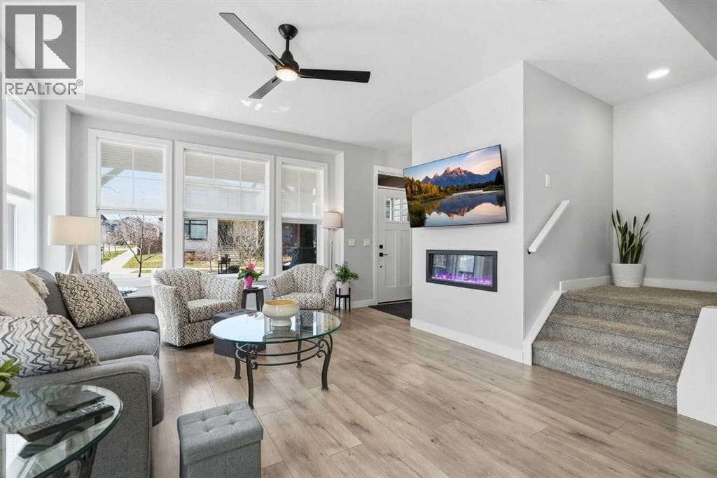 120 Treeline Manor SW — photo 5