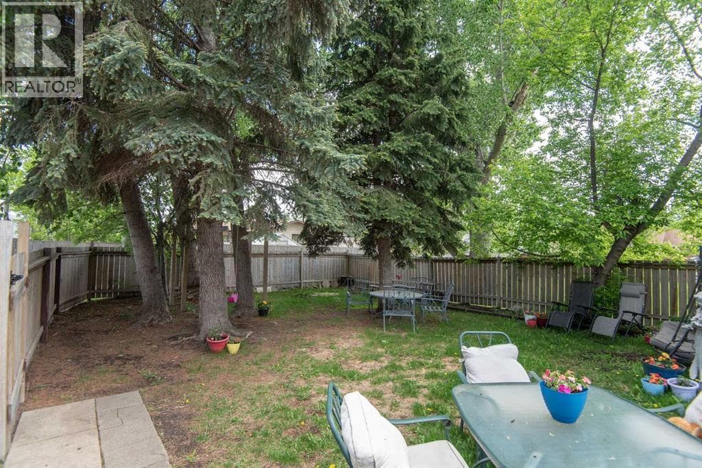 105 Bell Street — photo 4