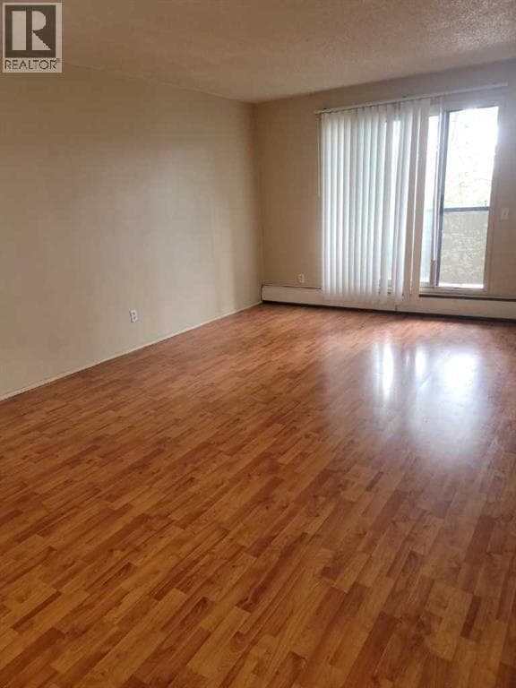 209, 1712 38 Street SE — photo 4