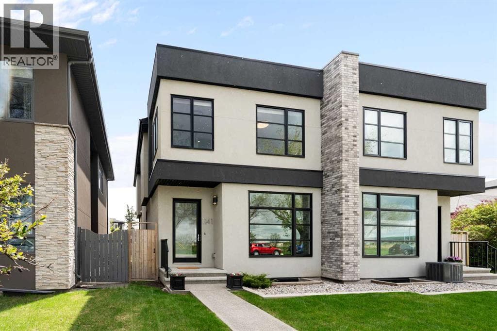 1141 Renfrew Drive NE — photo 2