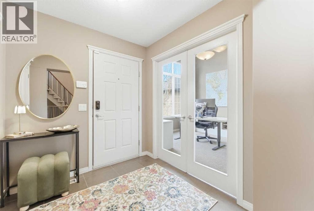 39 Evercreek Bluffs Road SW — photo 2