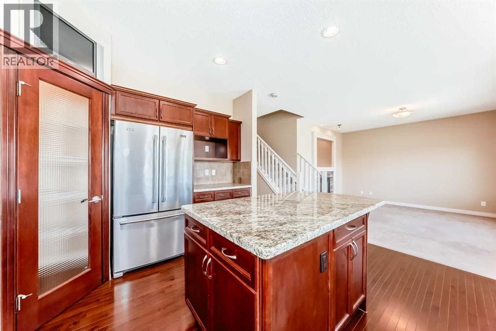 22 Everhollow Rise SW — photo 4