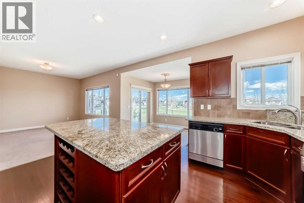 22 Everhollow Rise SW — photo 5