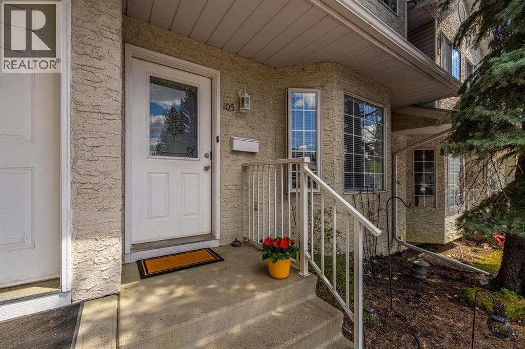 105 Bedford Manor NE — photo 2