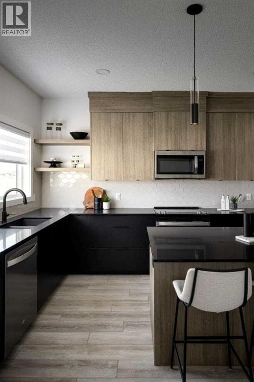 5012 154 Avenue SW — photo 3