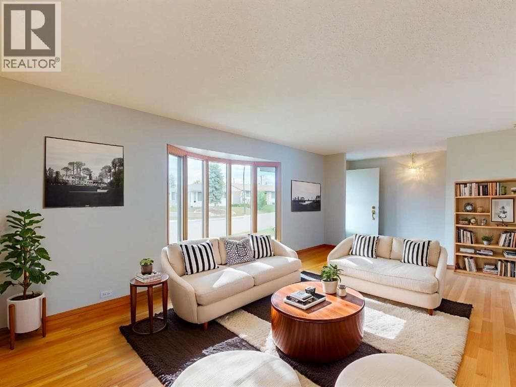 548 Mcintosh Road NE — photo 2