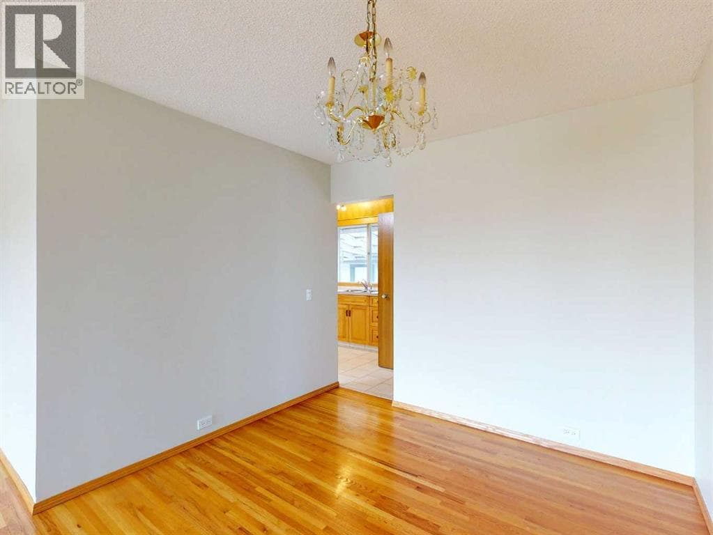548 Mcintosh Road NE — photo 5