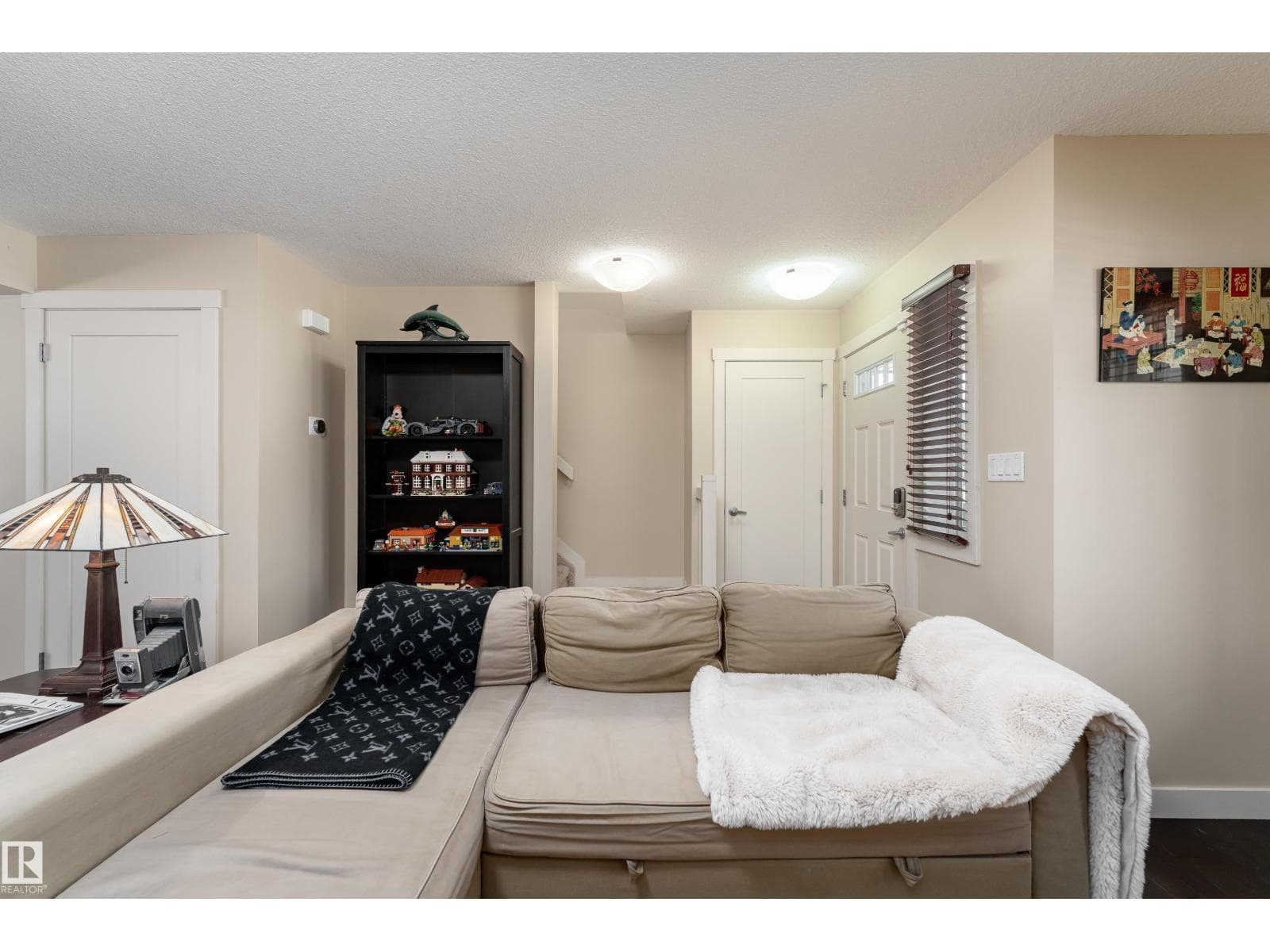 152 CY BECKER BV NW — photo 4