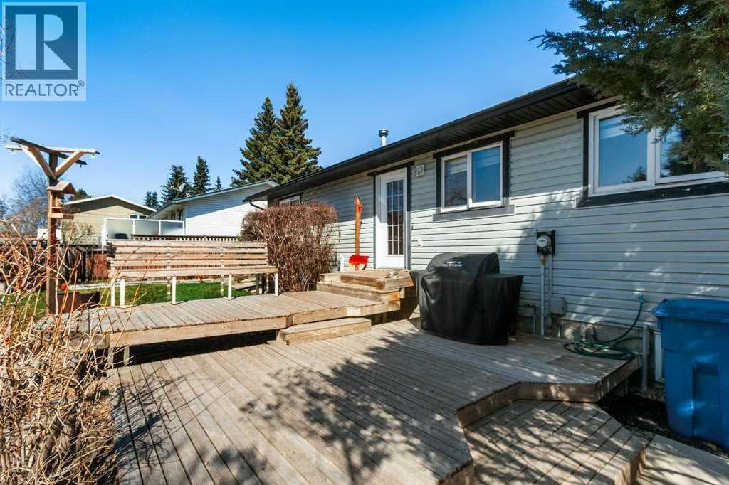 1417 Mccrimmon Drive — photo 3