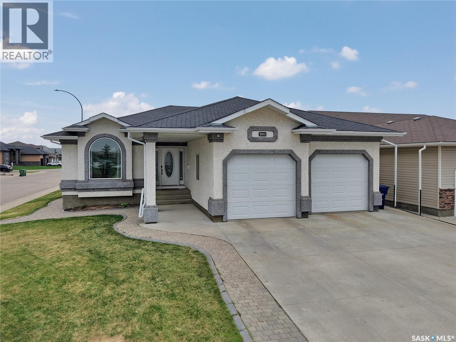 201 Brookside COURT