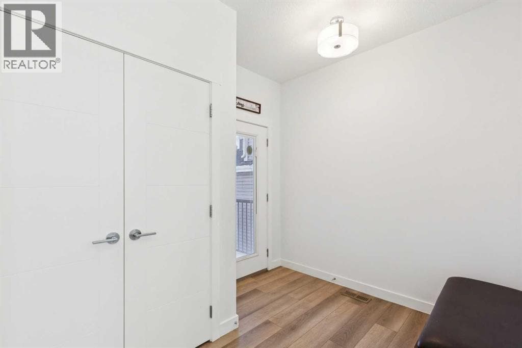 104 Howse Terrace — photo 2