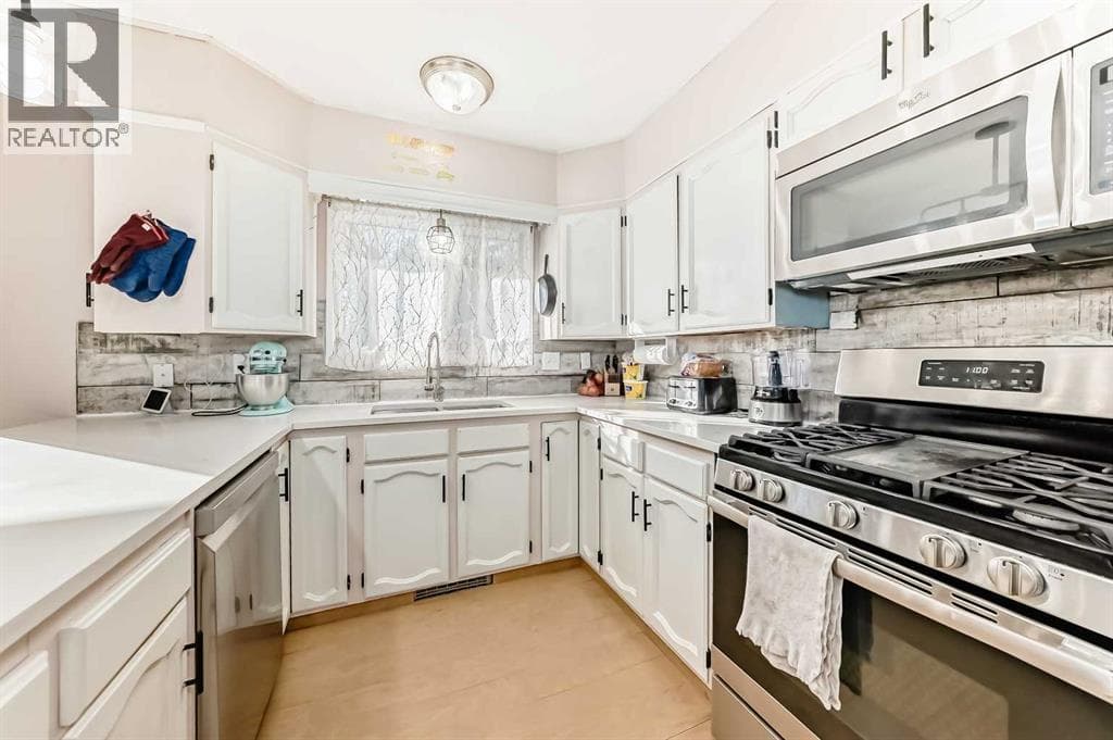 43 Allan Street — photo 3