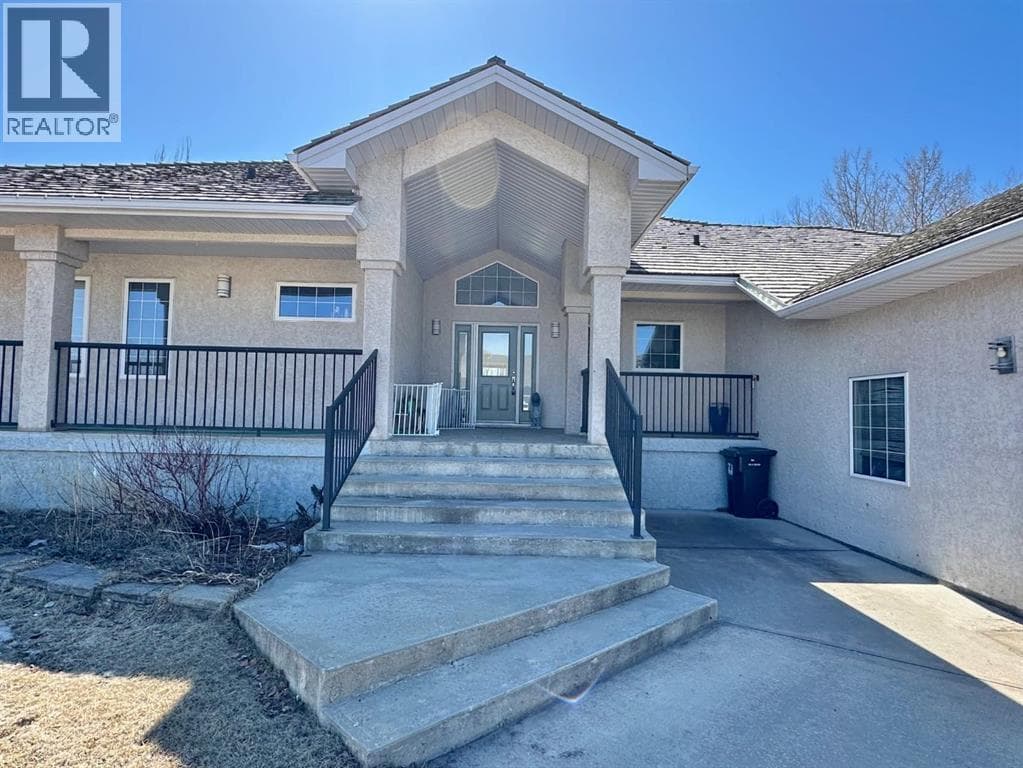 1711, 60017 Township Road 704A — photo 2