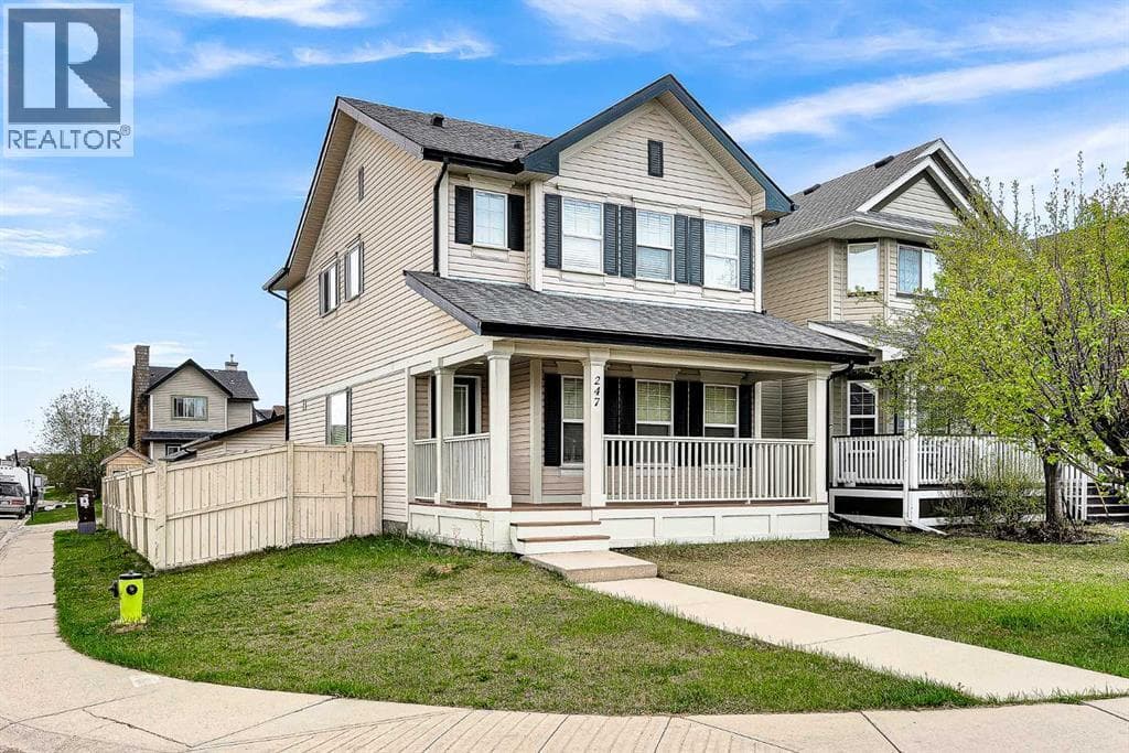 247 Evermeadow Avenue SW