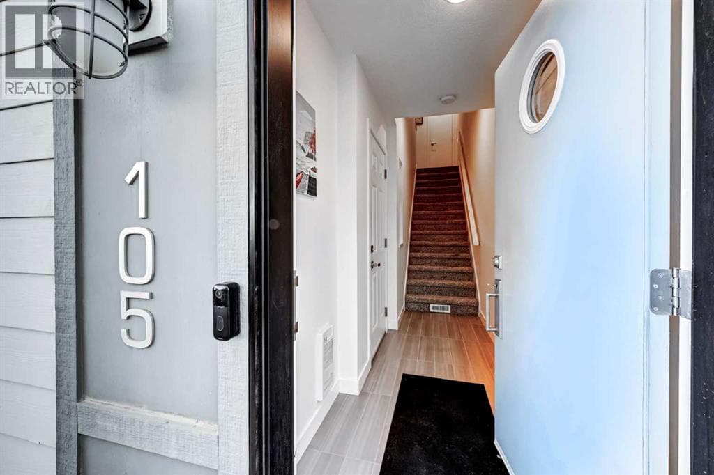 105 Walden Common SE — photo 3
