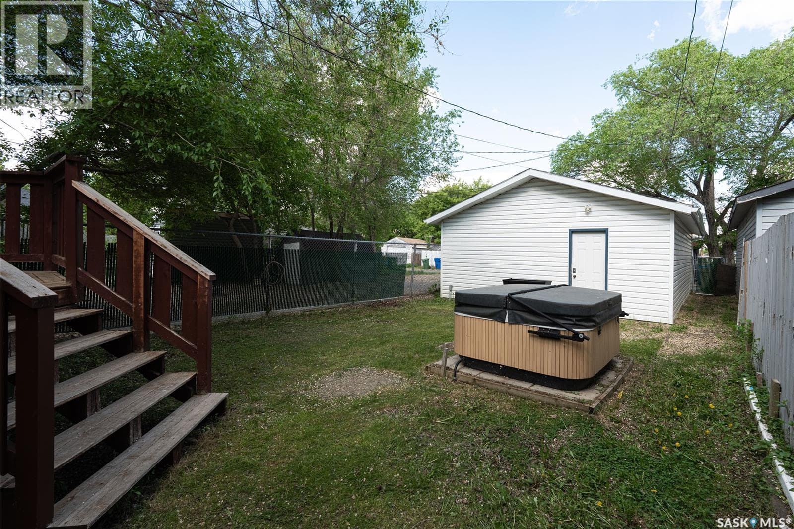 2351 Reynolds STREET — photo 2