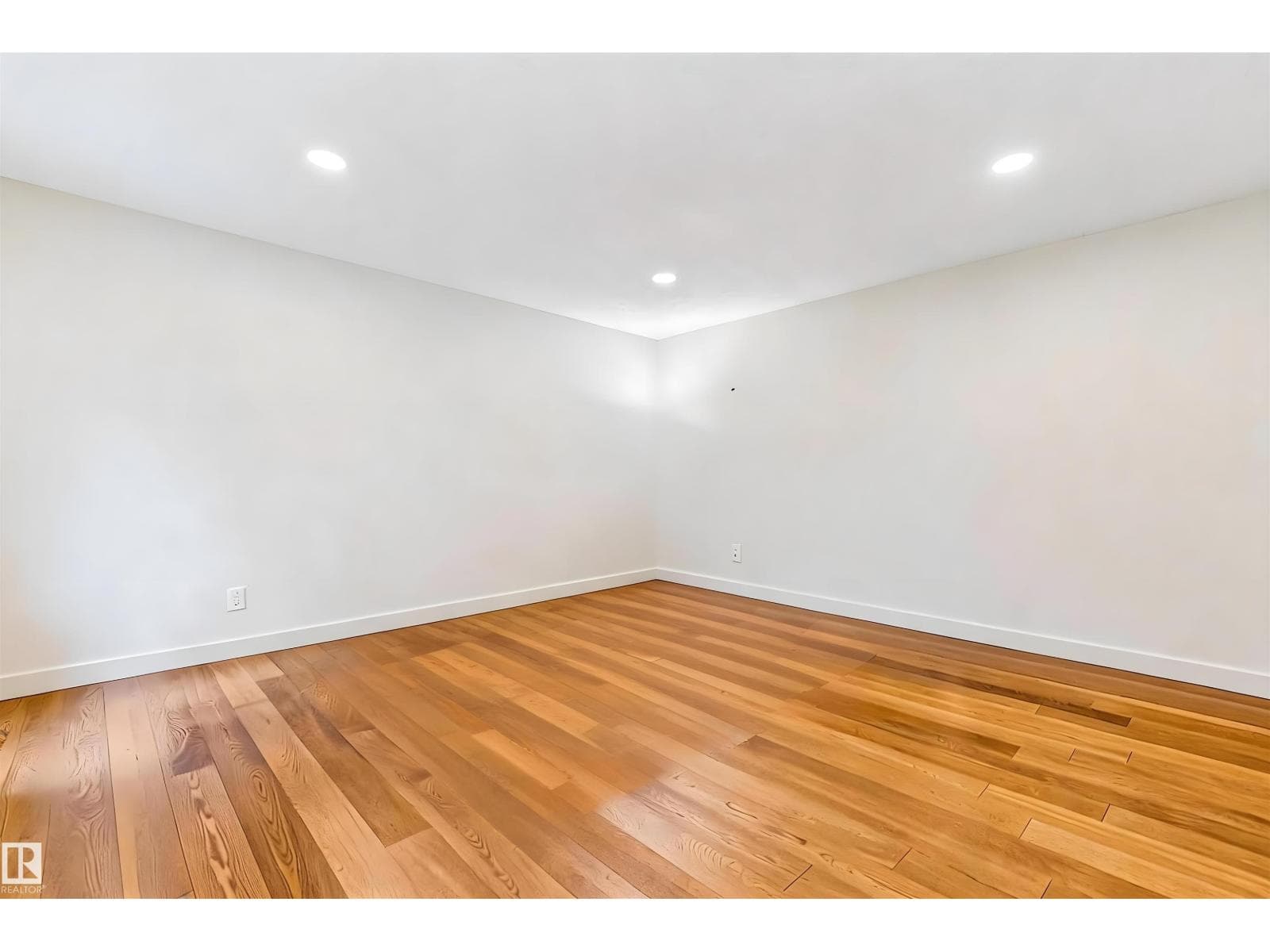 12929/31 103 ST NW — photo 4