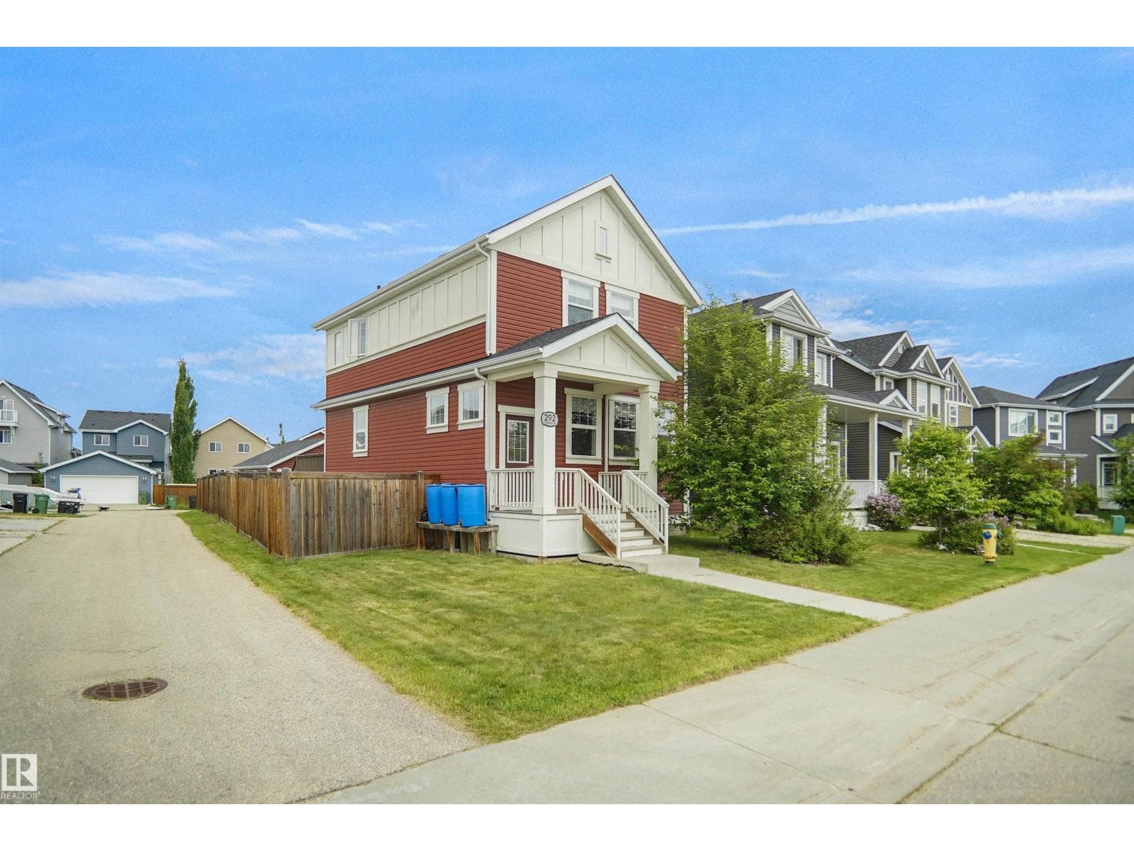 292 SIMMONDS WY — photo 3