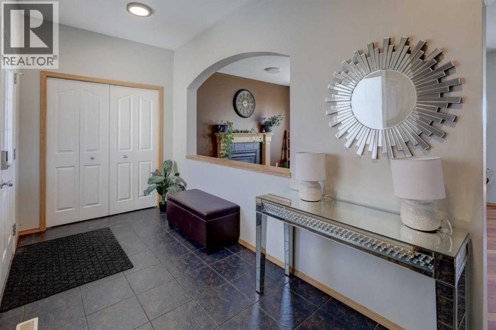 17 Royal Birch Way NW — photo 3