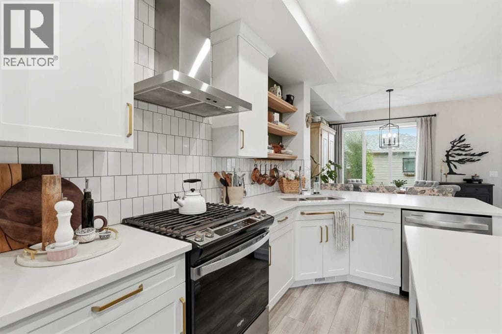 7 Wolf Creek Drive SE — photo 4