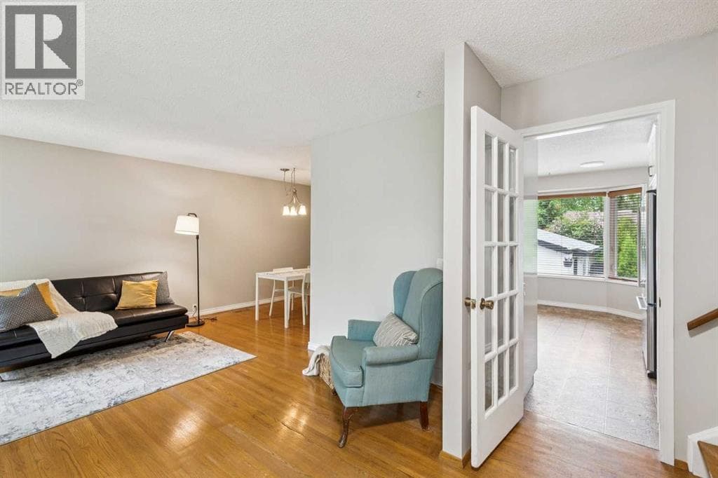 931 124 Avenue SW — photo 5