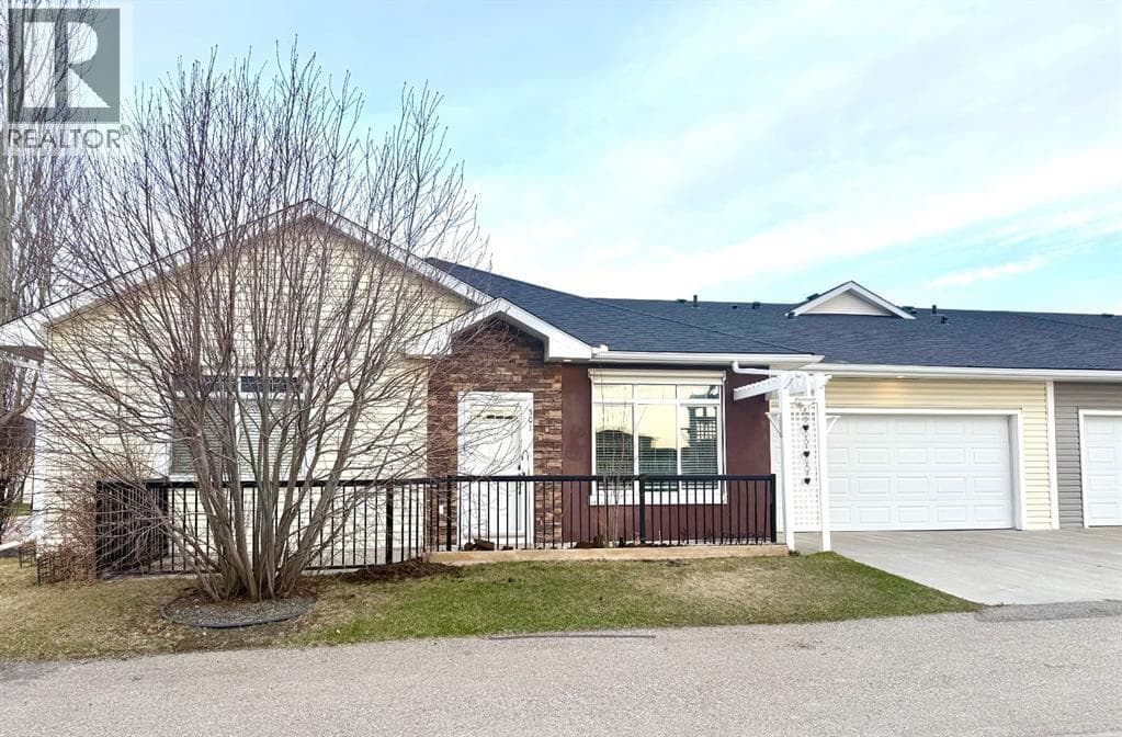 501 Sunvale Crescent NE — photo 2