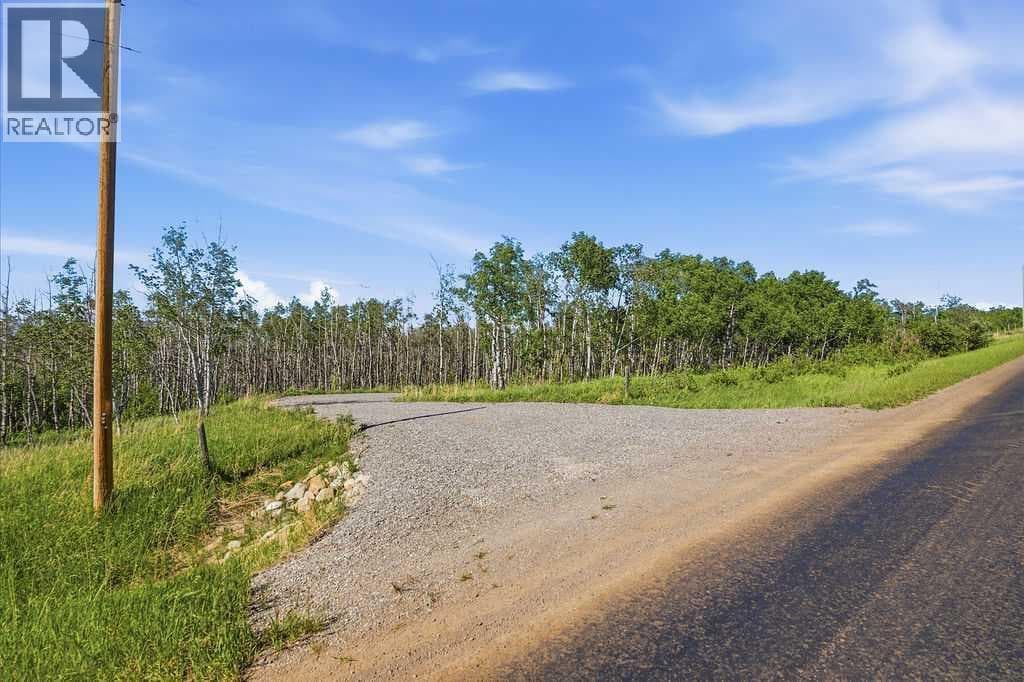 80+ Acres SE - 1 - 19 - 2 - W5 — photo 4
