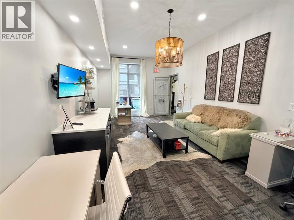 118, 8805 Resources Road — photo 4