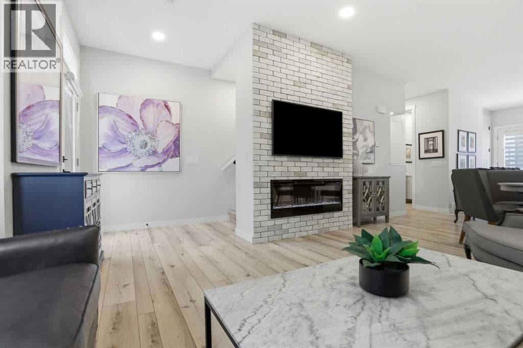 808 Greenbriar Common NW — photo 4