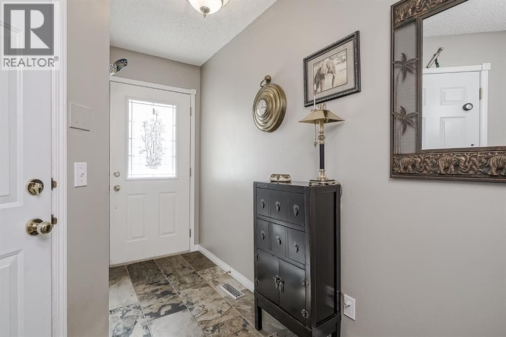 25, 200 Sandstone Drive NW — photo 5