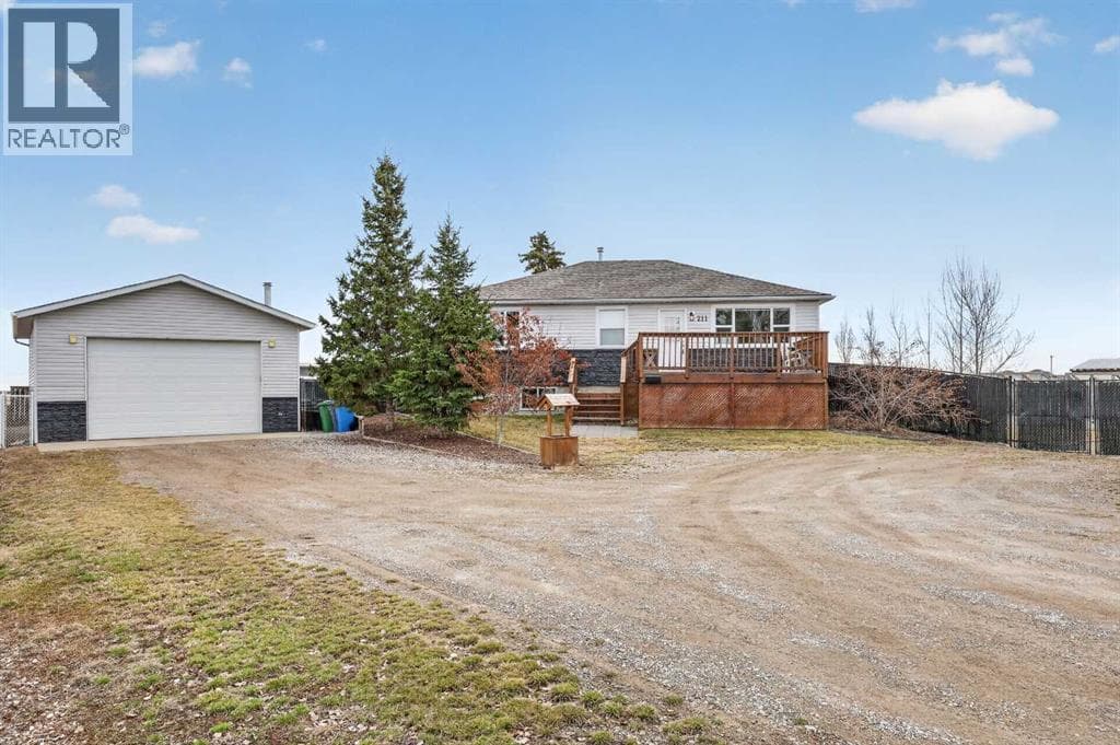 211 1 Avenue SE — photo 4