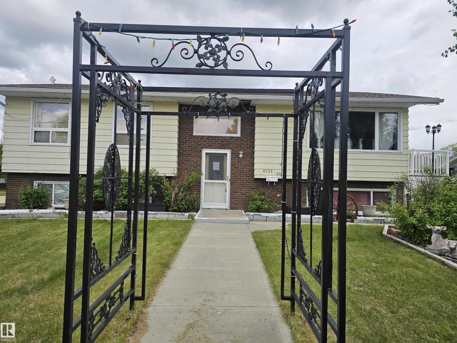 4732 46 ST