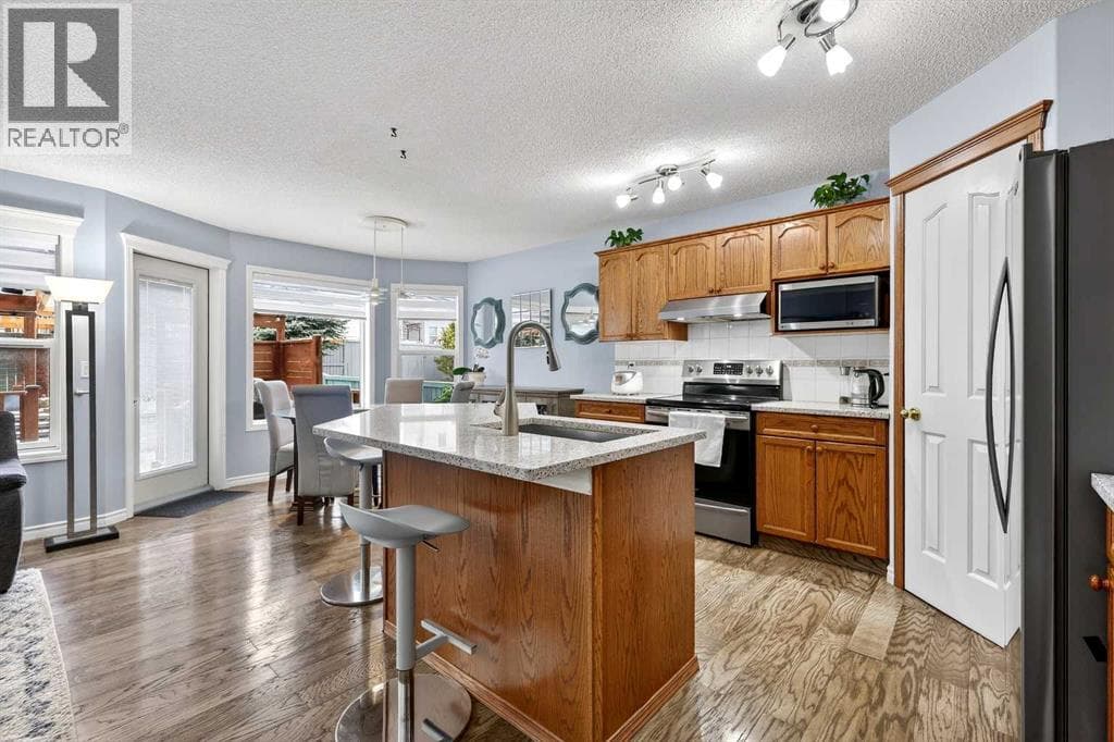 129 Bridlewood Way SW — photo 5