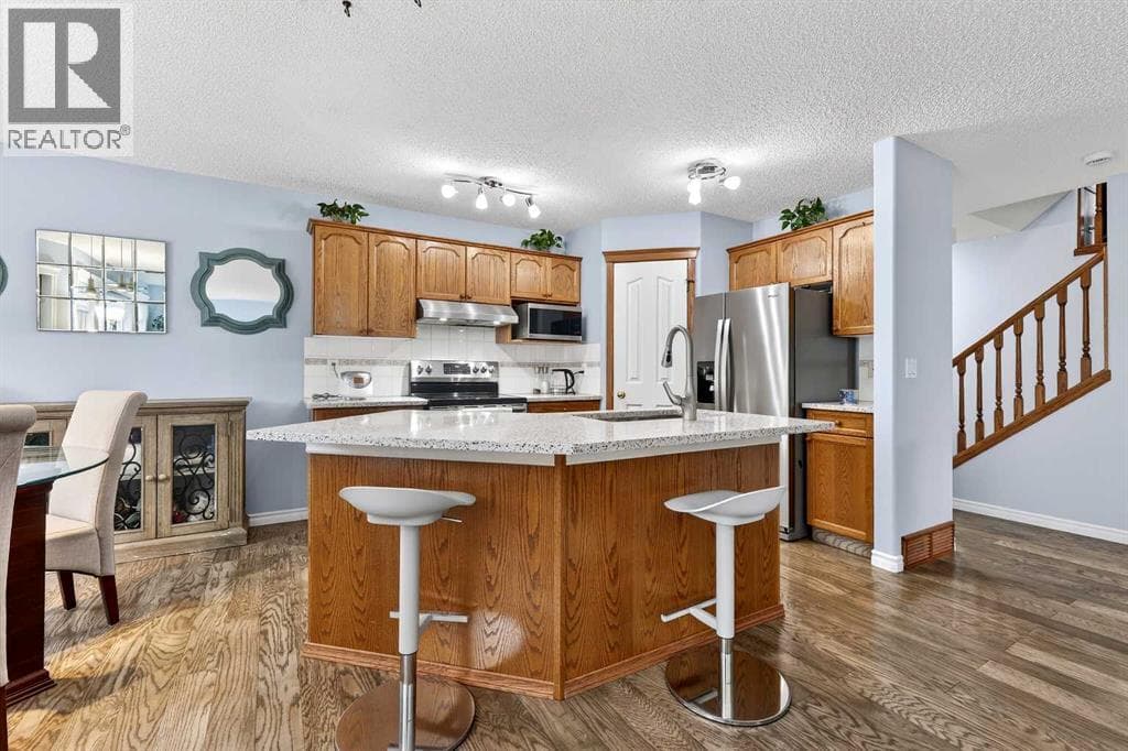 129 Bridlewood Way SW — photo 3