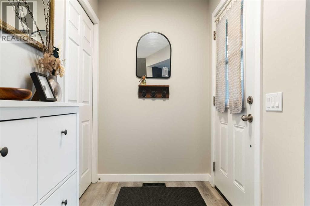 25 Bermuda Place — photo 2