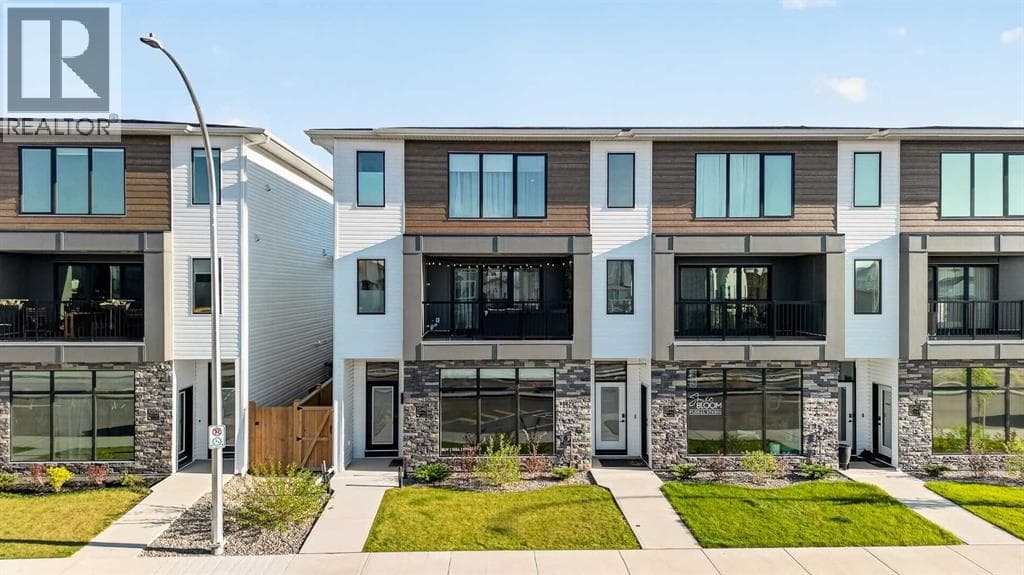 1048 Coalbrook Gate W