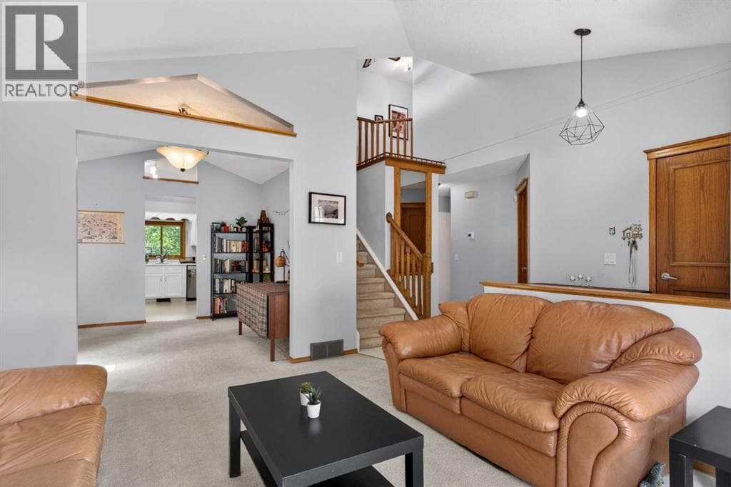 60 Scandia Hill NW — photo 3