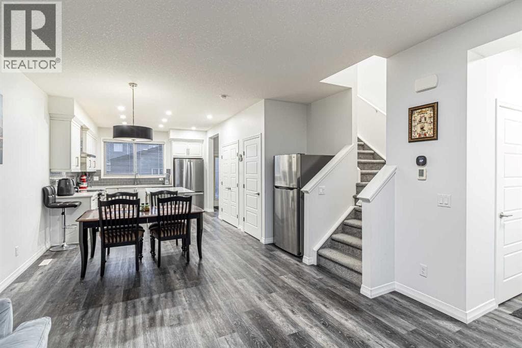 51 corner meadows Villas NE — photo 4