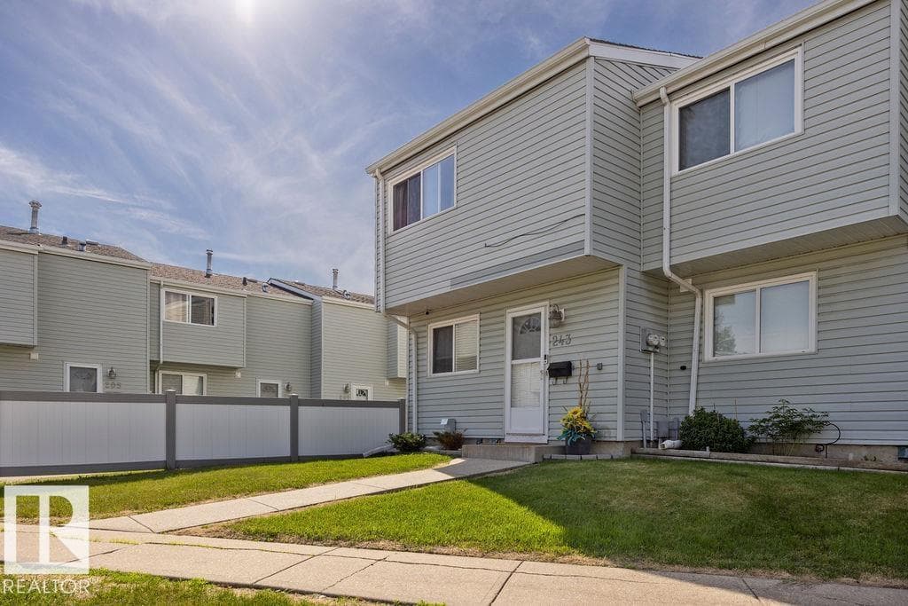 243 DICKINSFIELD CT NW