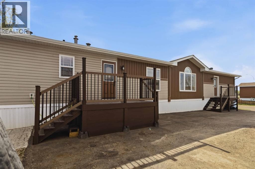 157 Gregoire Crescent — photo 2