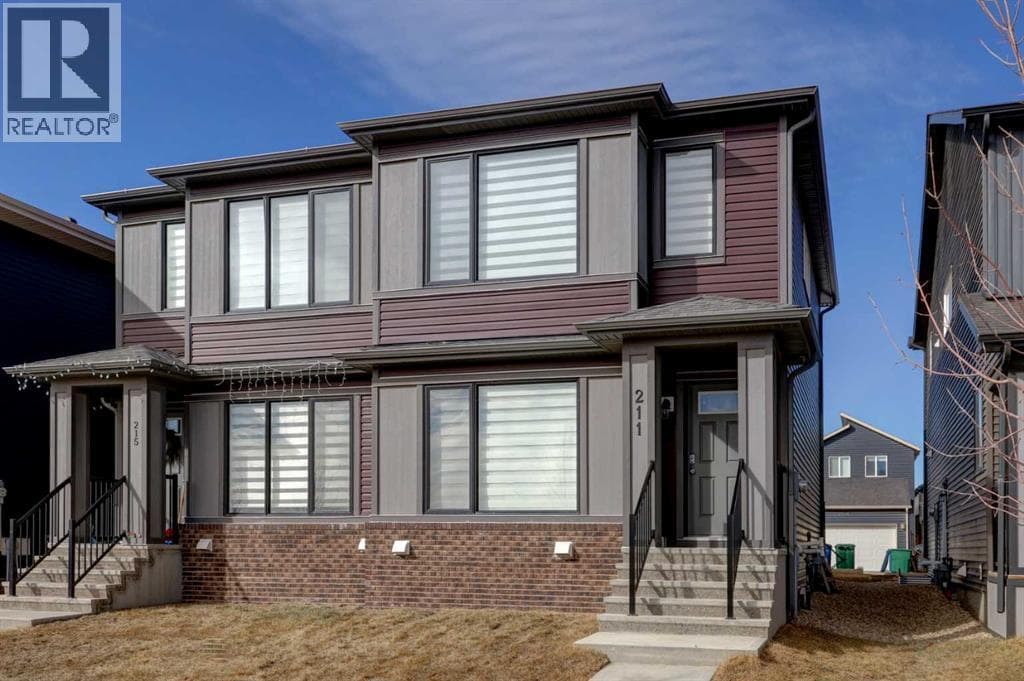 211 Chinook Gate Boulevard SW