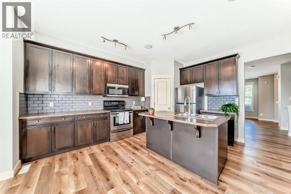 237 Rainbow Falls Drive — photo 2