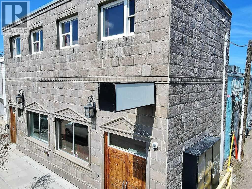 5114 48 Street — photo 3