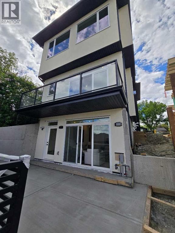 90 Hartford Road NW — photo 3