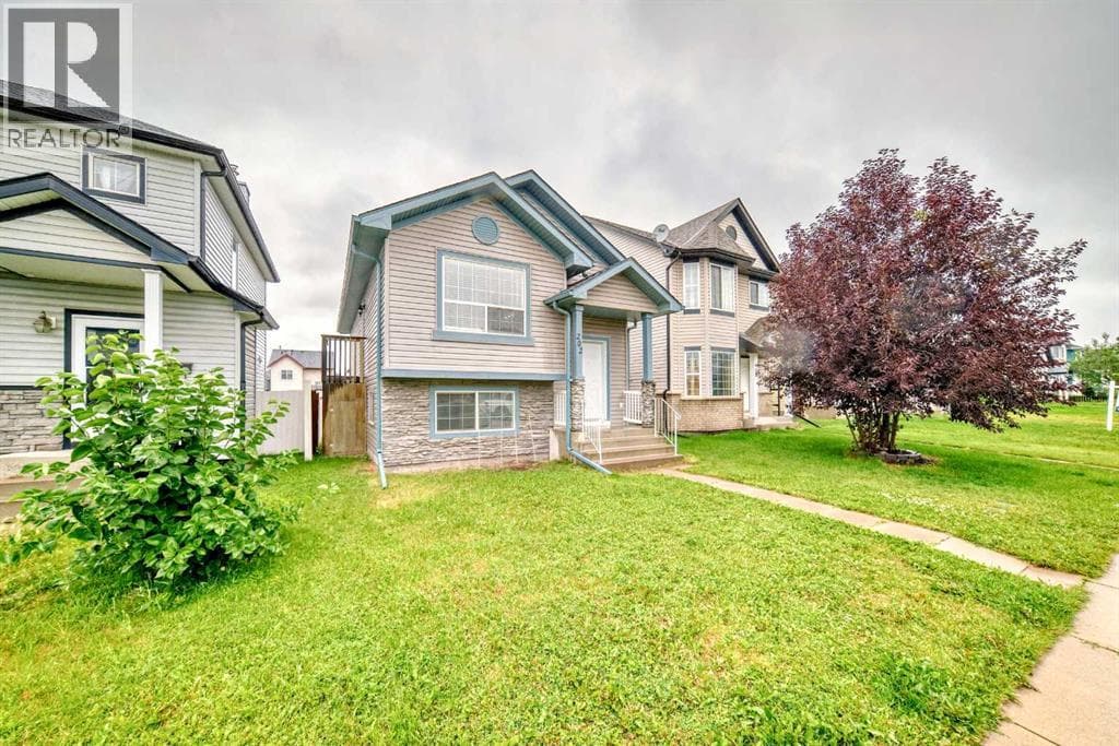 202 Saddlemead Green NE — photo 4